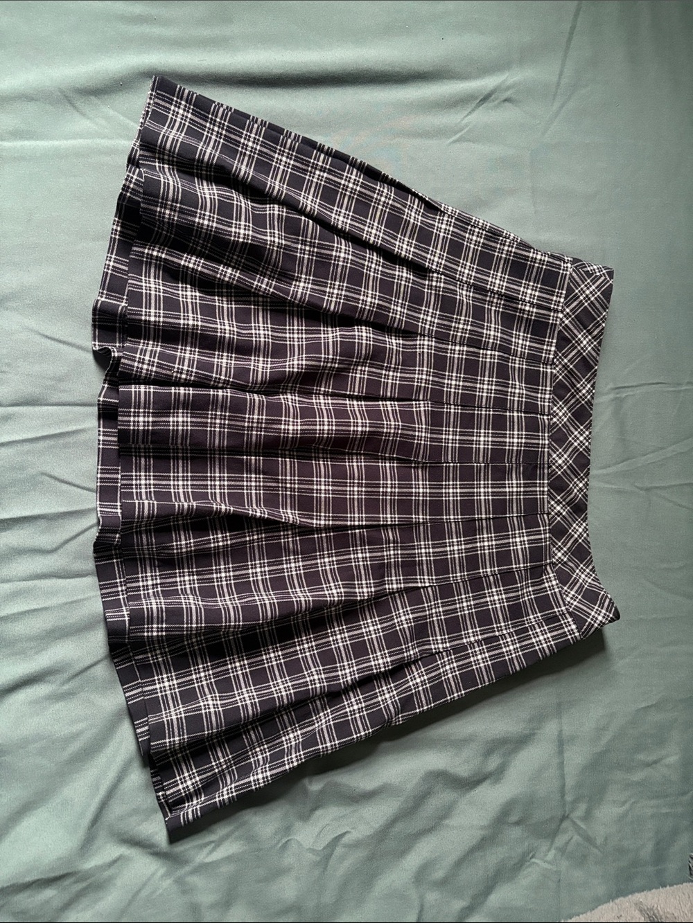 H&M Black & White Plaid Pleated Skater Skirt